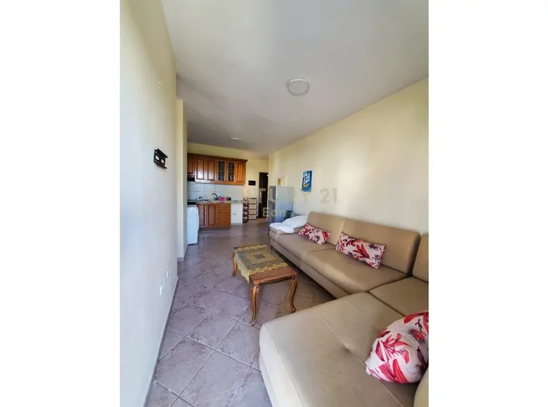 Mieszkanie 2 pokoi 49 m² Bashkia Durres, Albania