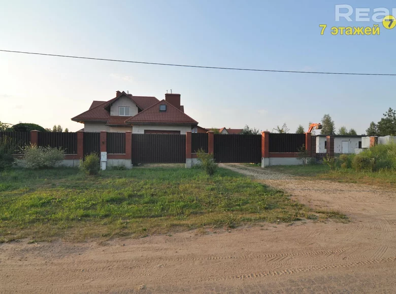 Cottage 365 m² in Kalodziščy, Belarus