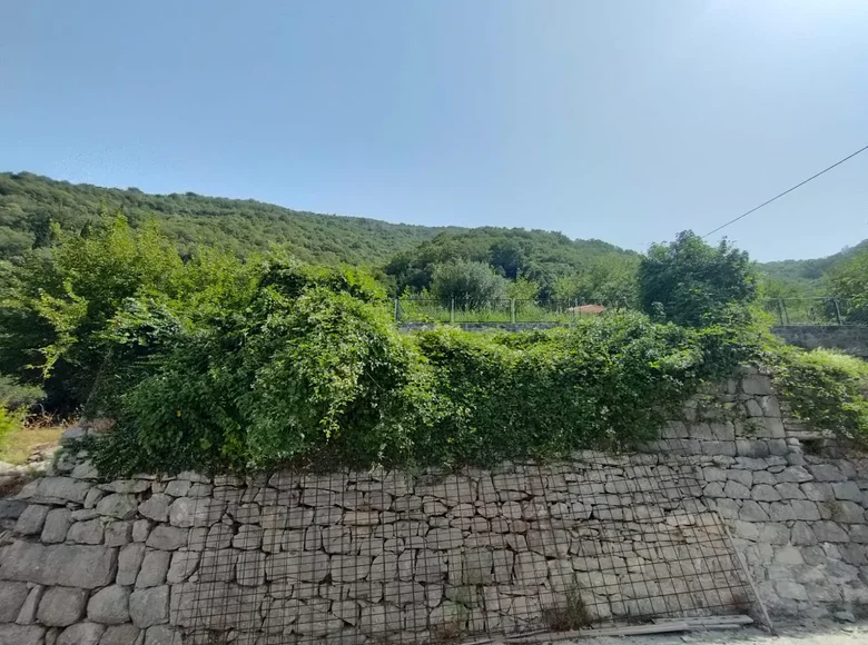 Land 700 m², All countries