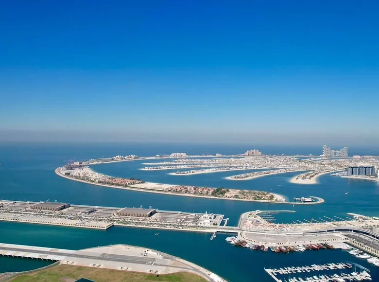 Квартира 2 спальни 188 м² Дубай, ОАЭ