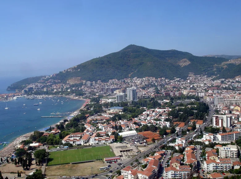 Gewerbefläche 150 m² in Budva, Montenegro