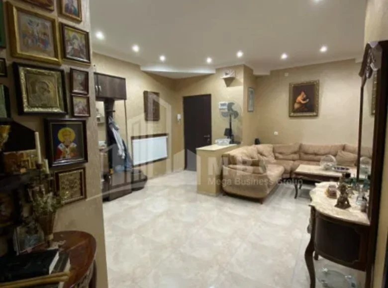 Mieszkanie 3 pokoi 97 m² Tbilisi, Gruzja