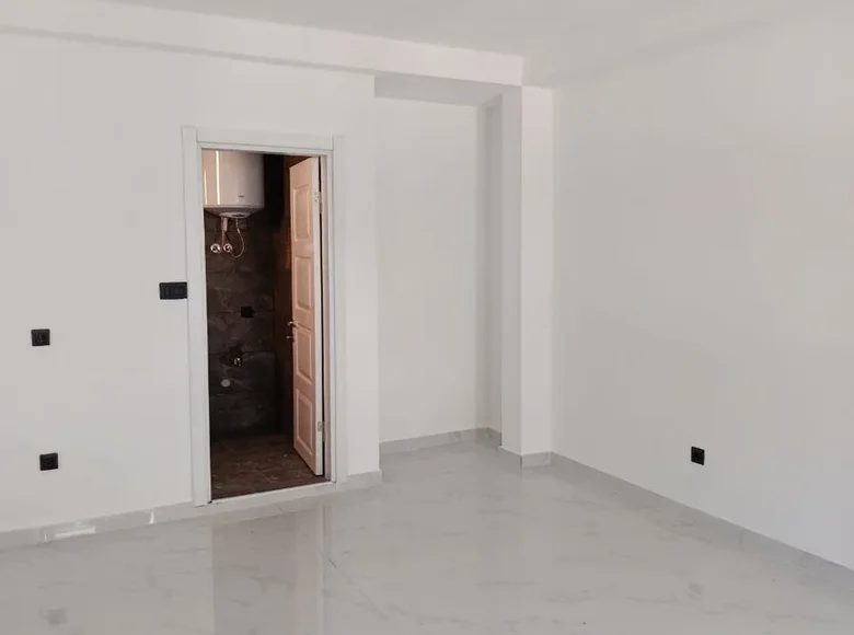 1 room studio apartment 25 m² Pecurice, Montenegro