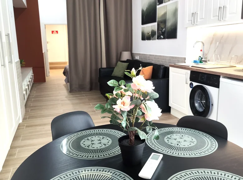 Квартира 1 комната 48 м² Валенсия, Испания