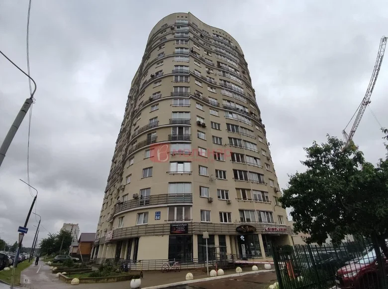 Oficina 67 m² en Minsk, Belarús