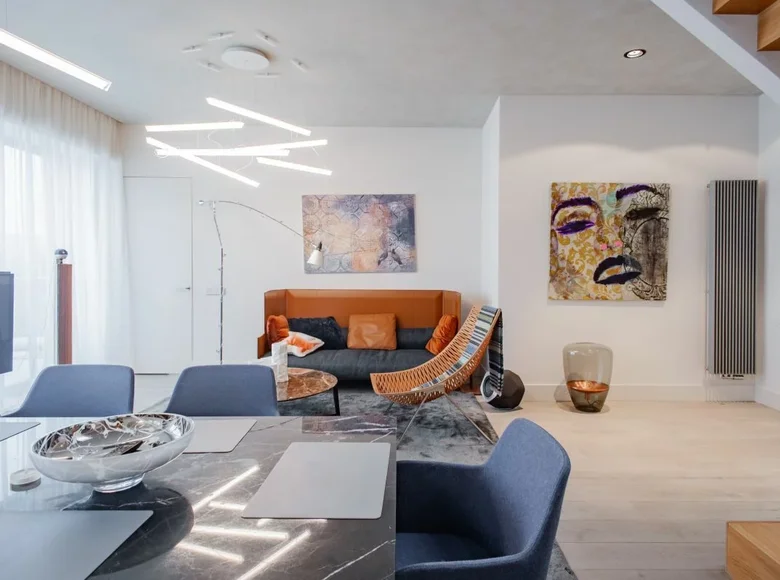 3 bedroom apartment 270 m² Riga, Latvia