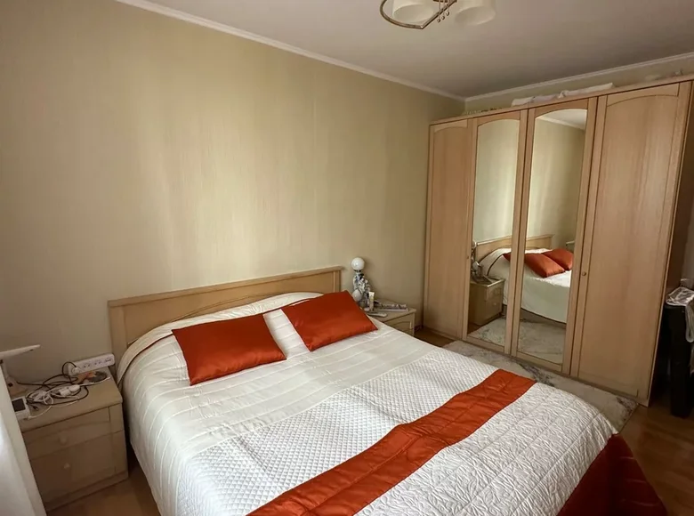 Mieszkanie 4 pokoi 72 m² Orsza, Białoruś