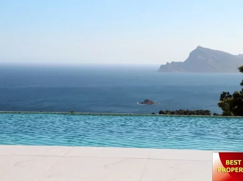 5 bedroom villa 1 680 m² Altea, Spain
