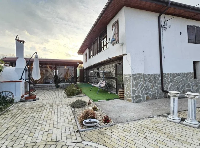 Haus 3 zimmer 140 m² Dyulevo, Bulgarien
