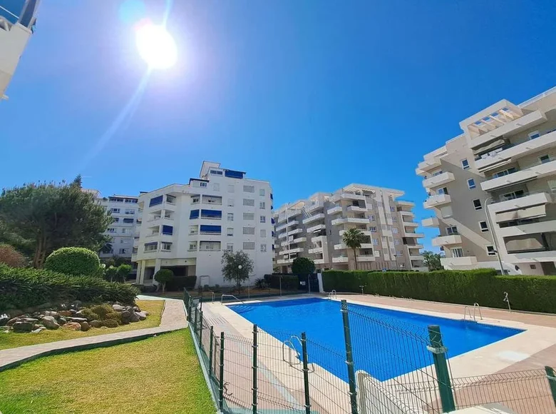 4 bedroom apartment 109 m² San Pedro Alcantara, Spain