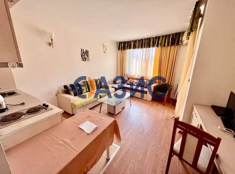 Квартира 3 спальни 90 м² Несебр, Болгария