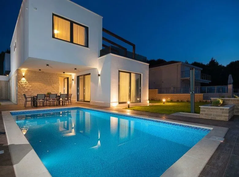 Villa 300 m² Opcina Dezanovac, Croatie