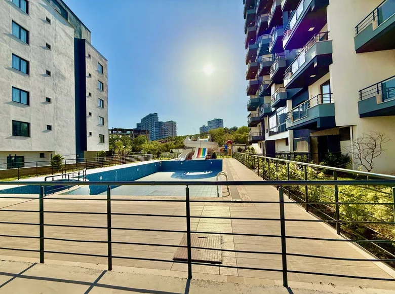 Квартира 2 комнаты 60 м² Мезитли, Турция