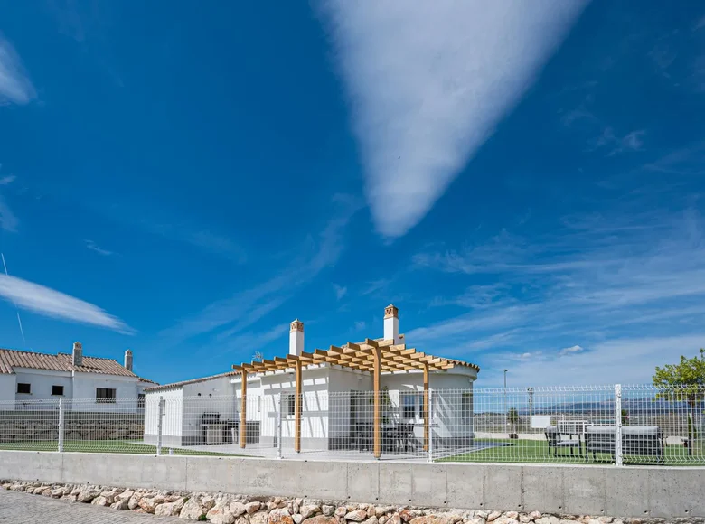 Вилла 3 спальни 101 м² Vinuela, Испания