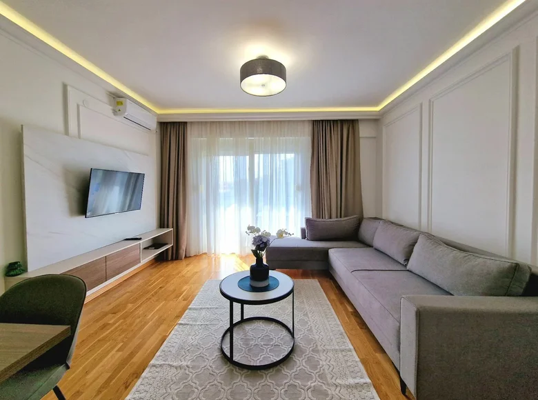 1 bedroom apartment 50 m² in Becici, Montenegro