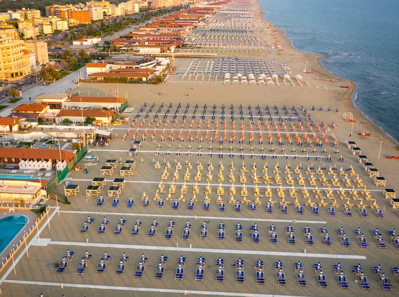 Investissement  à Viareggio, Italie