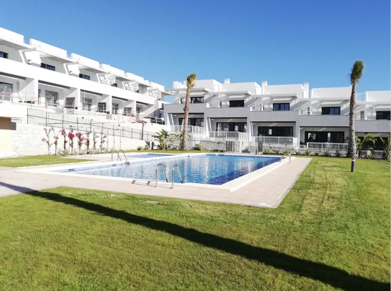 Stadthaus 3 Schlafzimmer 123 m² Monforte del Cid, Spanien