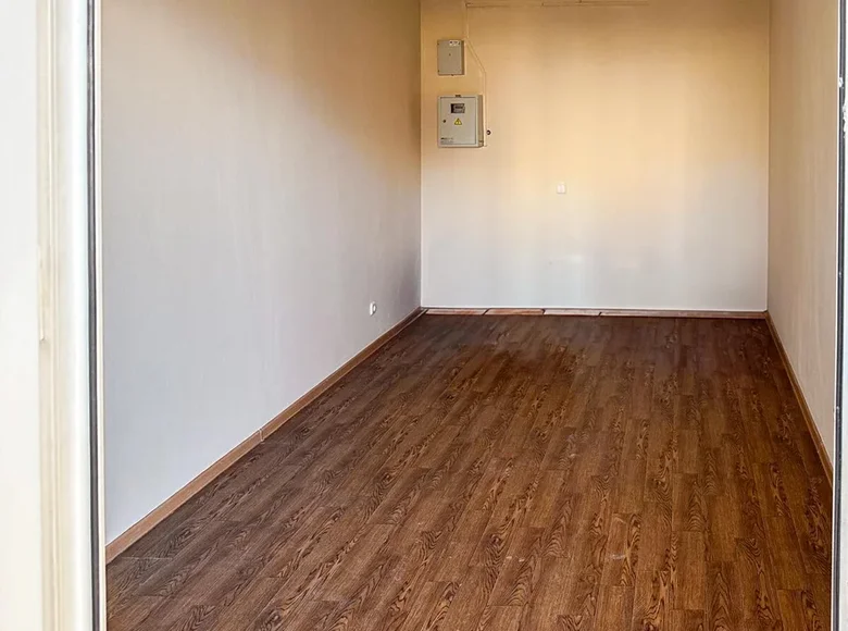 Tienda 1 habitación 14 m² en Minsk, Belarús