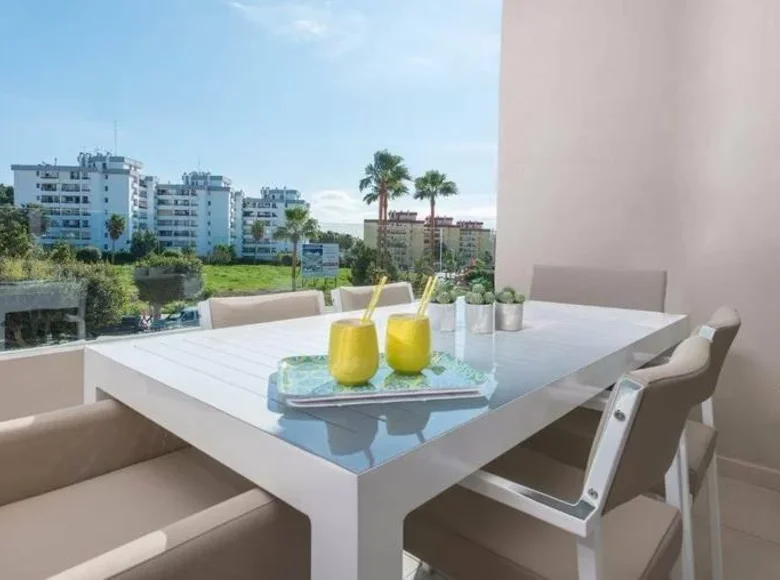 Квартира 2 спальни 100 м² Сан-Педро-Алькантара, Испания