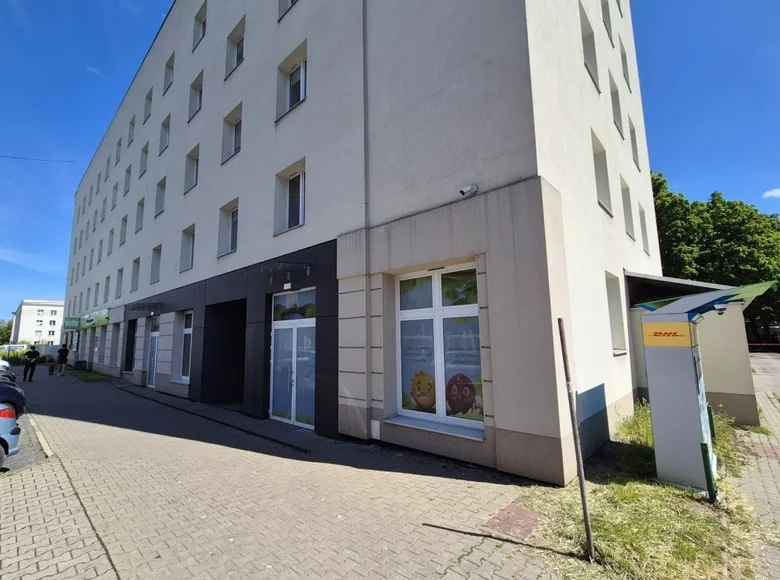 Коммерческое помещение 1 комната 80 м² в Варшаве, Польша