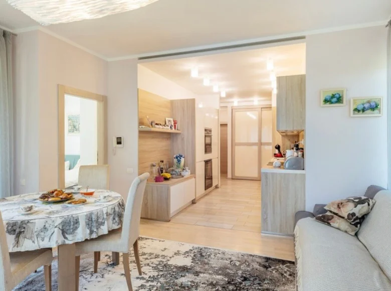 Appartement 3 chambres 80 m² Becici, Monténégro