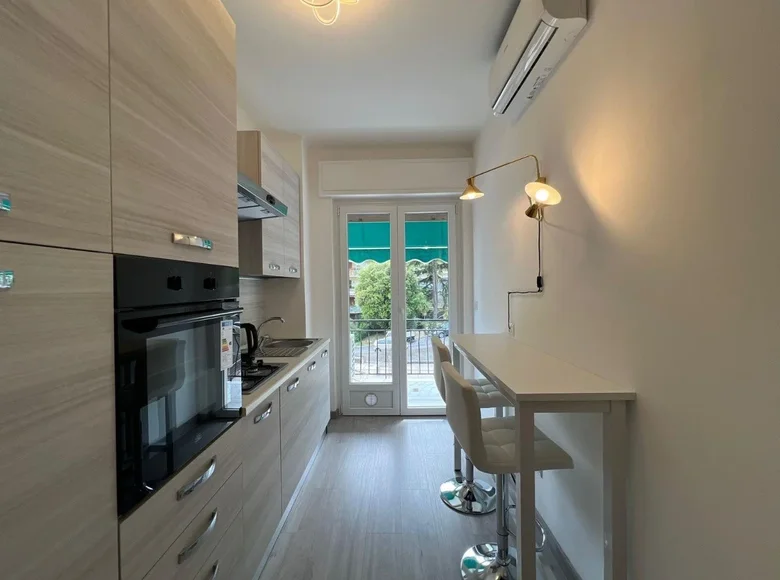 Apartamento 1 habitación 45 m² Sanremo, Italia