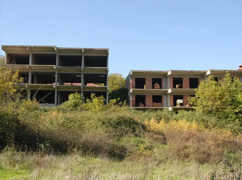 Propriété commerciale 700 m² à Olympiaki Akti (Plâge), Grèce