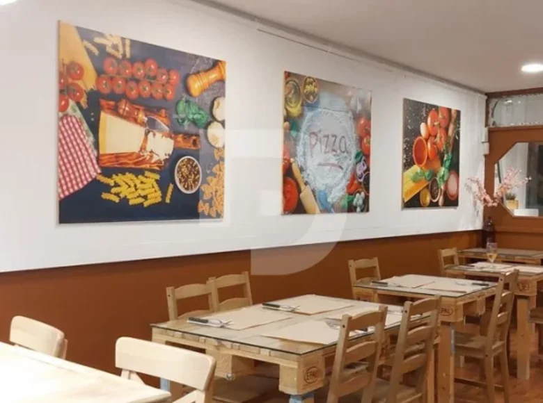 Restaurant 150 m² à Helechosa de los Montes, Espagne