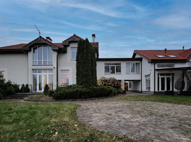 Casa 9 habitaciones 477 m² Marupe, Letonia