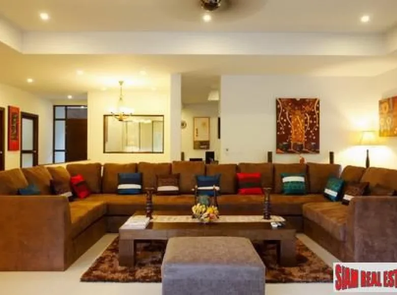 villa de 7 chambres 650 m² Rawai, Thaïlande