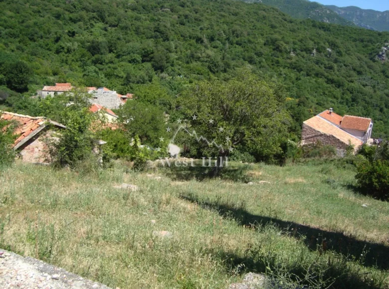 Parcelas  Stanisici, Montenegro
