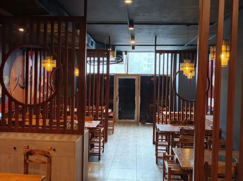 Lokale gastronomiczne 12 pokojów 500 m² w Batumi, Gruzja