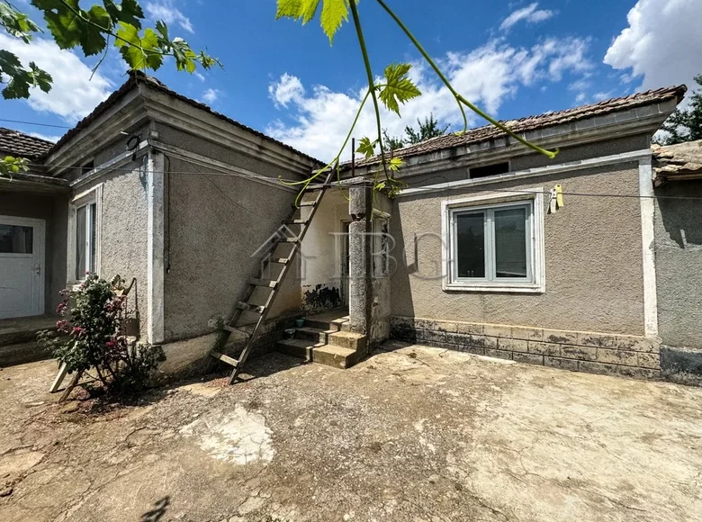 3 bedroom house 100 m² Balchik, Bulgaria