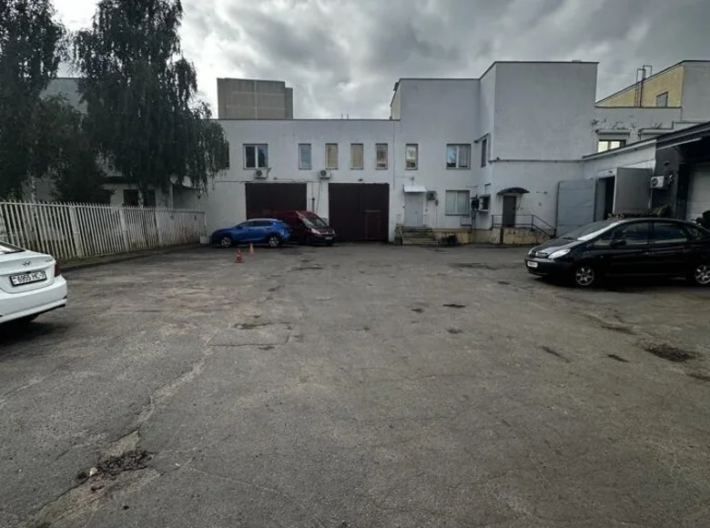 Almacén 135 m² en Minsk, Belarús