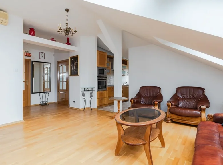 3 room apartment 80 m² in Warsaw, Poland