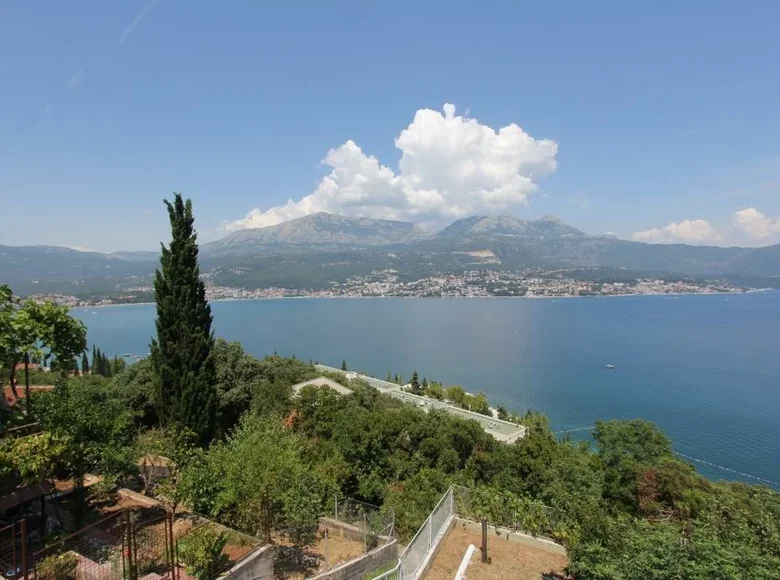 Casa 4 habitaciones  Herceg Novi, Montenegro