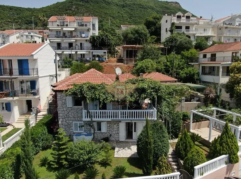 Haus 4 zimmer 127 m² Kumbor, Montenegro