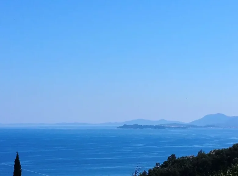 Parcelas 1 habitación 16 000 m² Katavolos, Grecia