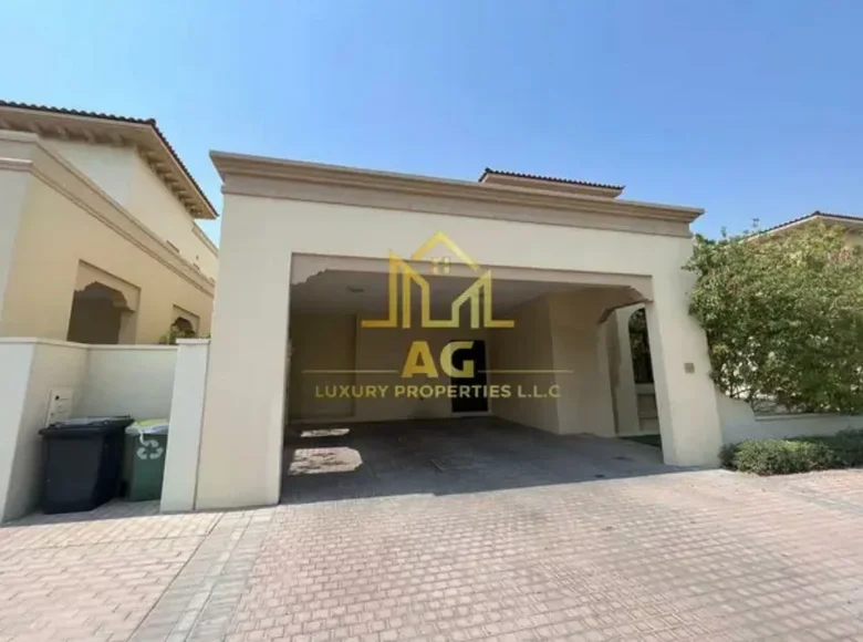 Willa 8 pokojów 405 m² w Dubaj, Emiraty Arabskie