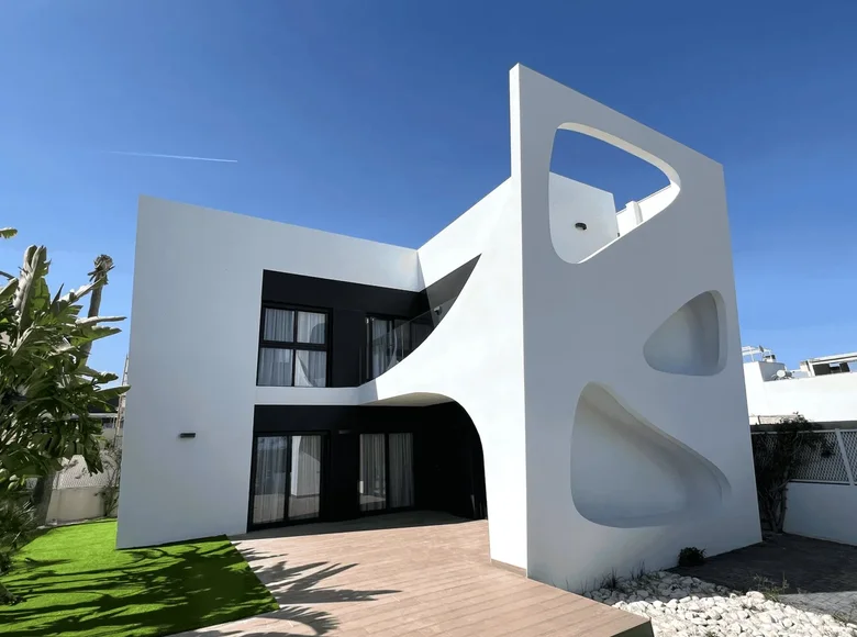 3-Schlafzimmer-Villa 127 m² Urbanizacion Dona Pepa, Spanien