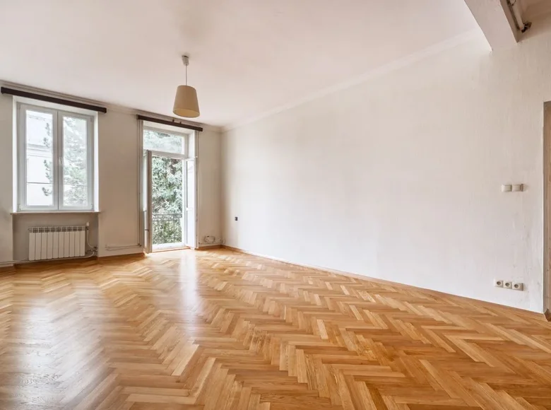 Mieszkanie 90 m² w Warszawa, Polska