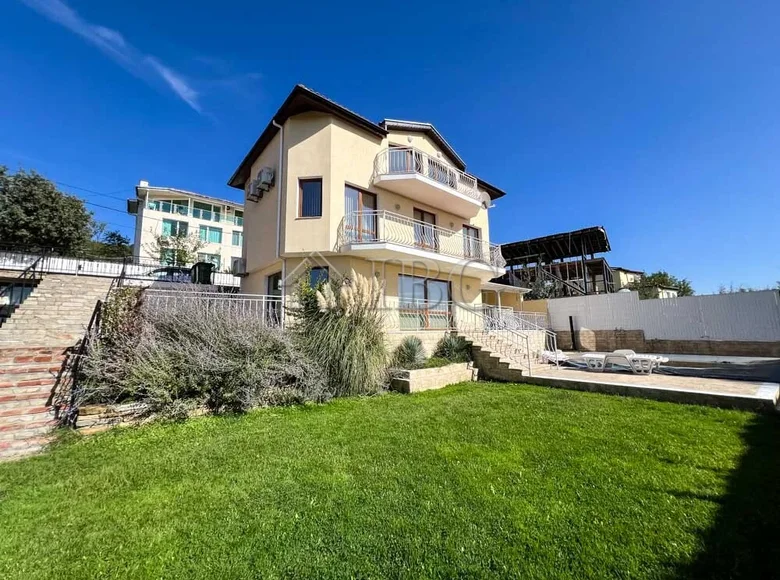 4 bedroom house 251 m² Kosharitsa, Bulgaria