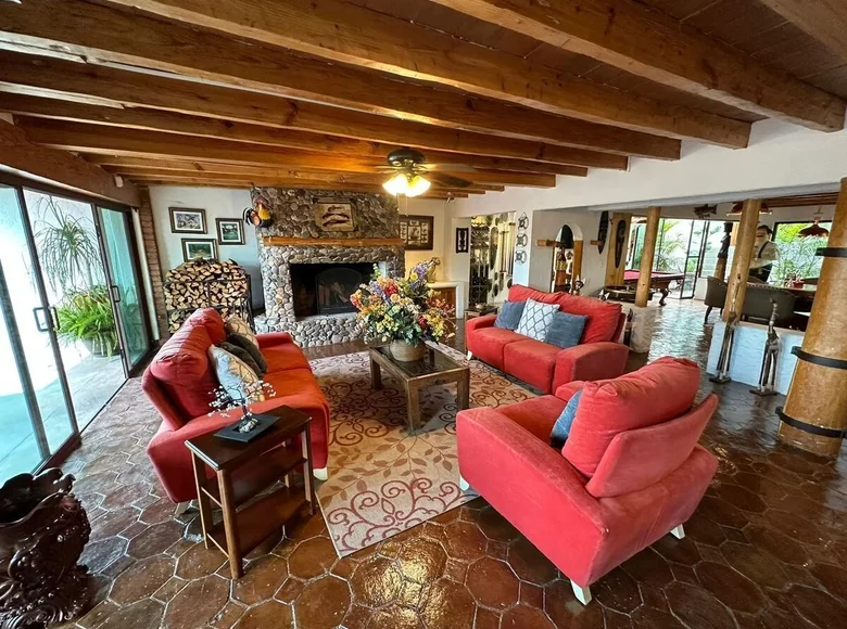 Casa 5 habitaciones 700 m² Valle de Bravo, México