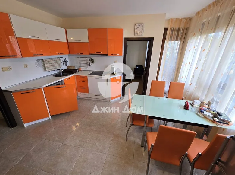 Mieszkanie 5 pokojów 100 m² Rawda, Bułgaria