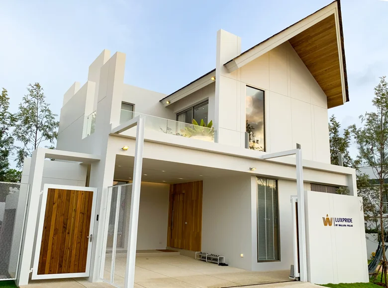 3 bedroom villa 400 m² Pattaya City, Thailand