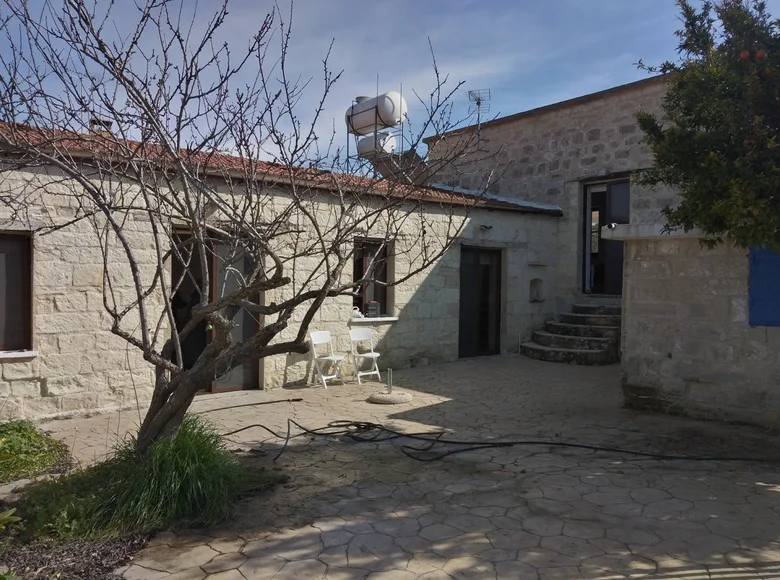 Apartamento 1 habitacion 60 m² en Polemi, Chipre