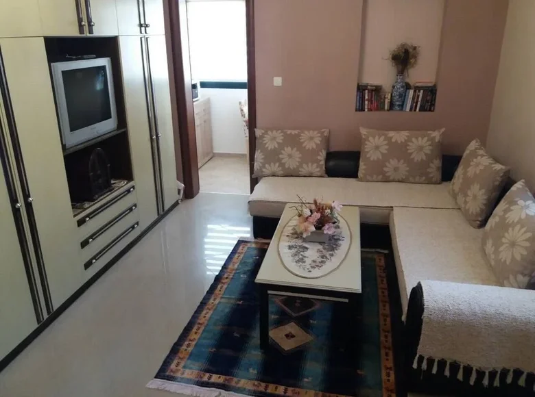 Apartamento 3 habitaciones 50 m² en Sveti Stefan, Montenegro