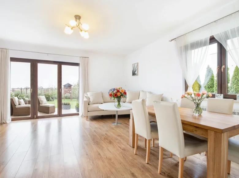 Casa 255 m² Kostrzyn, Polonia