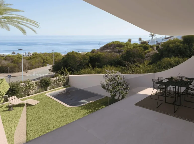 Mieszkanie 2 pokoi 166 m² Torrevieja, Hiszpania