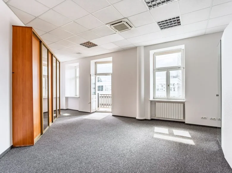 Wohnung 131 m² in Warschau, Polen